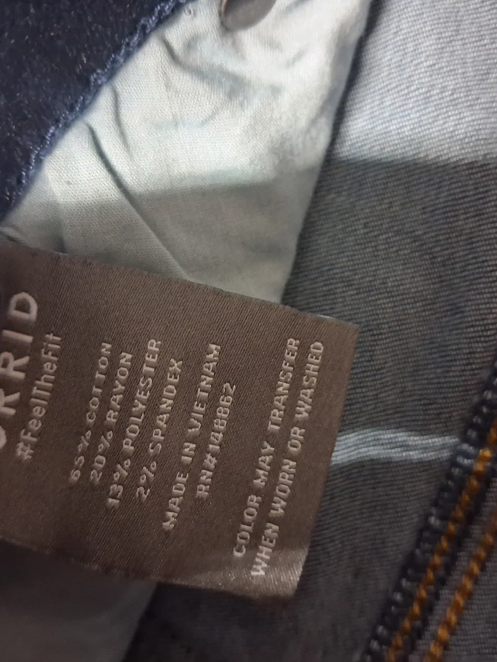 NWT Torrid Super Soft Jeggings Size 16R Dark Blue Distressed Stretch
